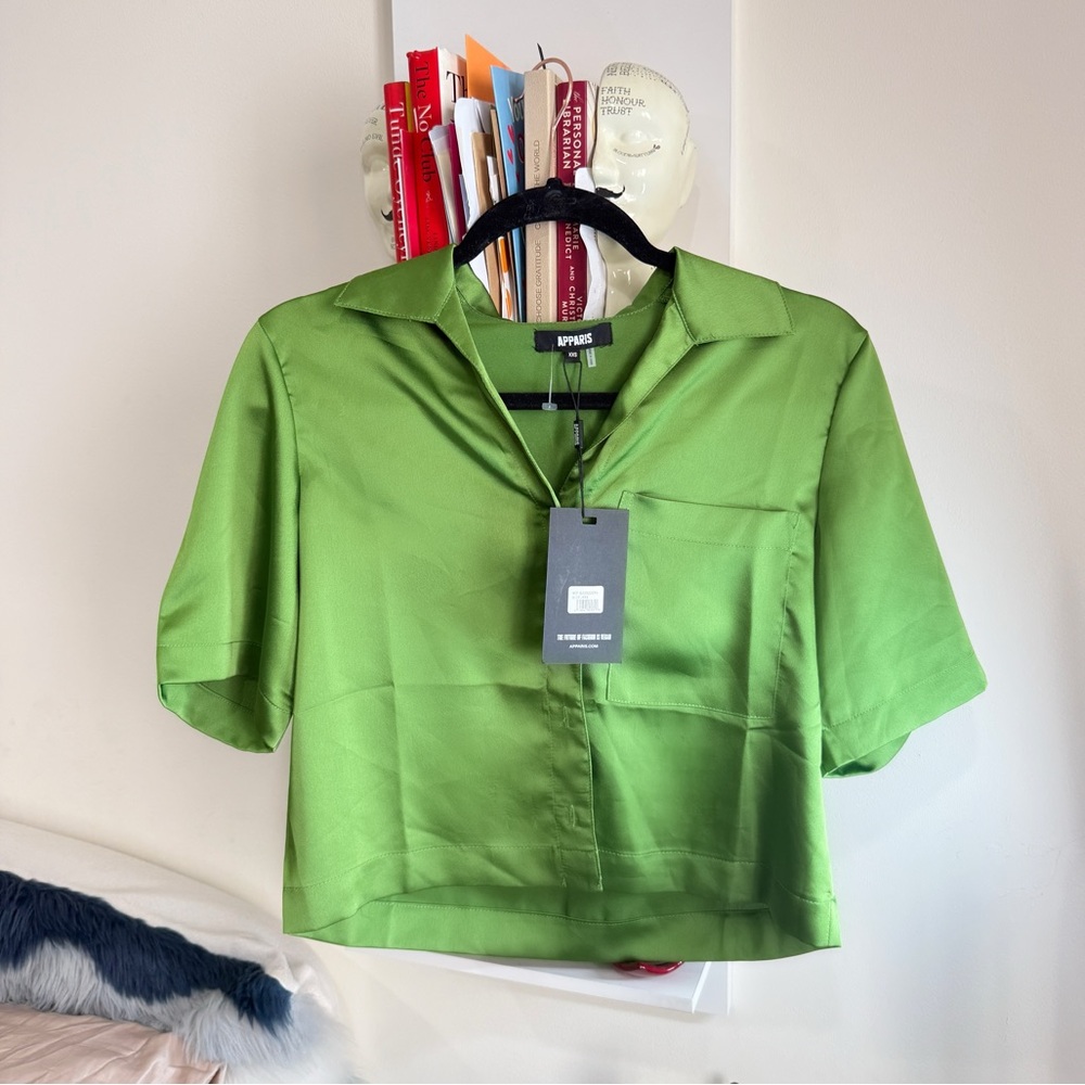 NEW Apparis Satin Button Down
